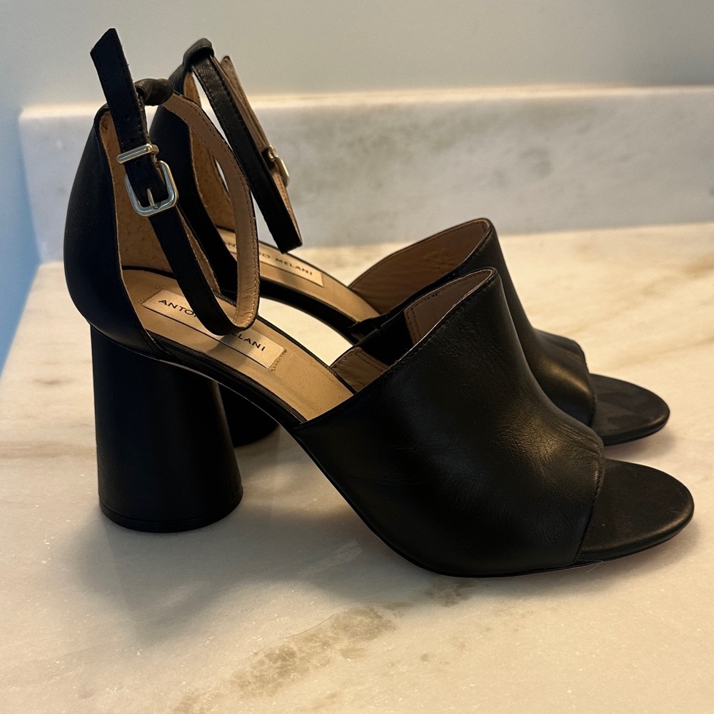 ANTONIO MELANI Black Open-Toe Heels